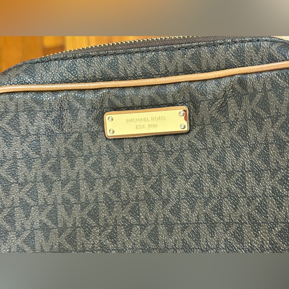 Michael Kors Crossbody Bag Acorn Brown - Picture 2 of 5